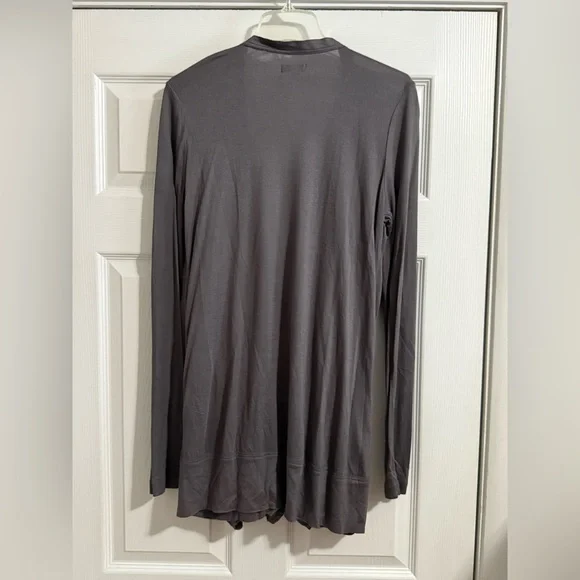 Anthropologie Gray Ruffle Cardigan - Large - NWOT - Picture 5 of 6